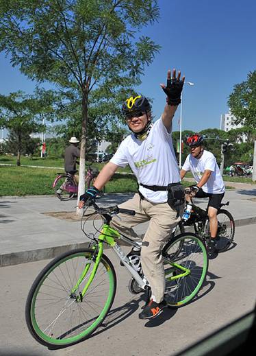 鈥湹吞夹卸 <wbr>骑行中国鈥 <wbr>2011 <wbr>北京鈥敽袈妆炊 <wbr>4+2草原之旅骑行活动 <wbr>之 <wbr>赤峰至乌兰浩特路段