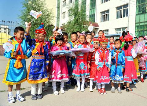 2011 <wbr>北京鈥敽袈妆炊 <wbr>4+2草原之旅骑行活动 <wbr>之 <wbr>乌兰浩特至扎兰屯柴河镇路段