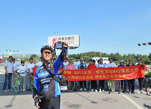 2011 <wbr>北京鈥敽袈妆炊 <wbr>4+2草原之旅骑行活动 <wbr>之 <wbr>乌兰浩特至扎兰屯柴河镇路段