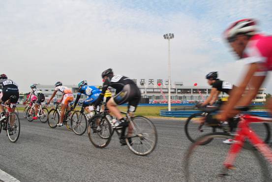 说明: E:\2011嘉年华\选择\比赛\比赛web\nEO_IMG_DSC_0761.jpg